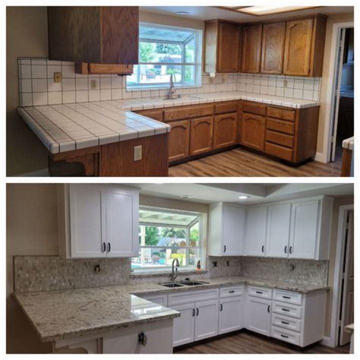 How do you line up cabinets?